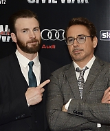 Filename=CEW-CaptainAmerica_102.jpg
Filesize=437KiB
Dimensions=2000x1331
Date added=Sep 26, 2017 CEW-CaptainAmerica_102.jpg